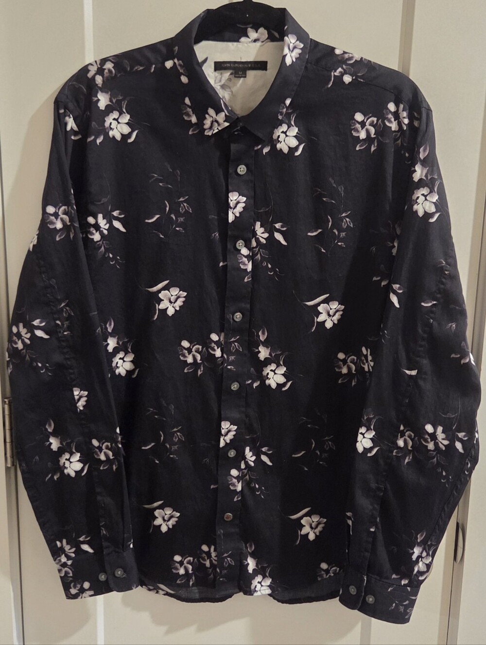 John Varvatos Long-Sleeve Button-Up Shirt - Dark Floral Print - Size Medium